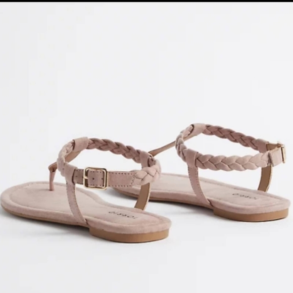 8.5WW BRAIDED T-STRAP SANDAL BY TORRID- BLUSH PINK NWT - Picture 2 of 5